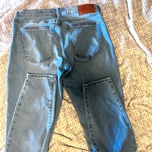 Women’s Lucky Brand jeans mid rise Skinny Ava size 10/30
